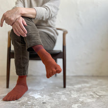 画像をギャラリービューアに読み込む, メリノウール&ウールかすり染め5本指クルー丈ソックス 25-27㎝