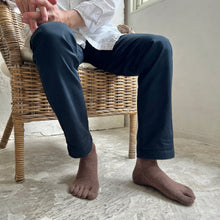 Load image into Gallery viewer, シルクメランジ5本指クルー丈ソックス 25-27cm