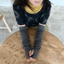 Load image into Gallery viewer, リネン無地アームカバー 指穴あり ★フリーサイズ