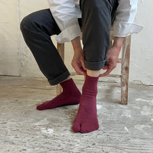 Load image into Gallery viewer, 和紙MIX 足袋 無地ミドル丈ソックス 25-27㎝