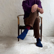 Load image into Gallery viewer, メリノウール5本指バイカラー クルー丈ソックス 25-27cm