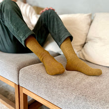 Load image into Gallery viewer, メリノウール リブ クルー丈ソックス 25-27cm
