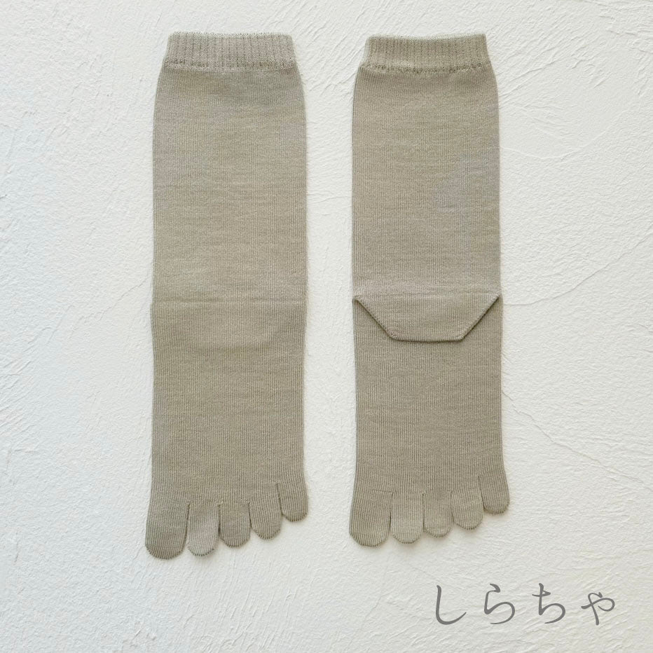 ルミナスシルク 5本指クルー丈ソックス  23-25cm